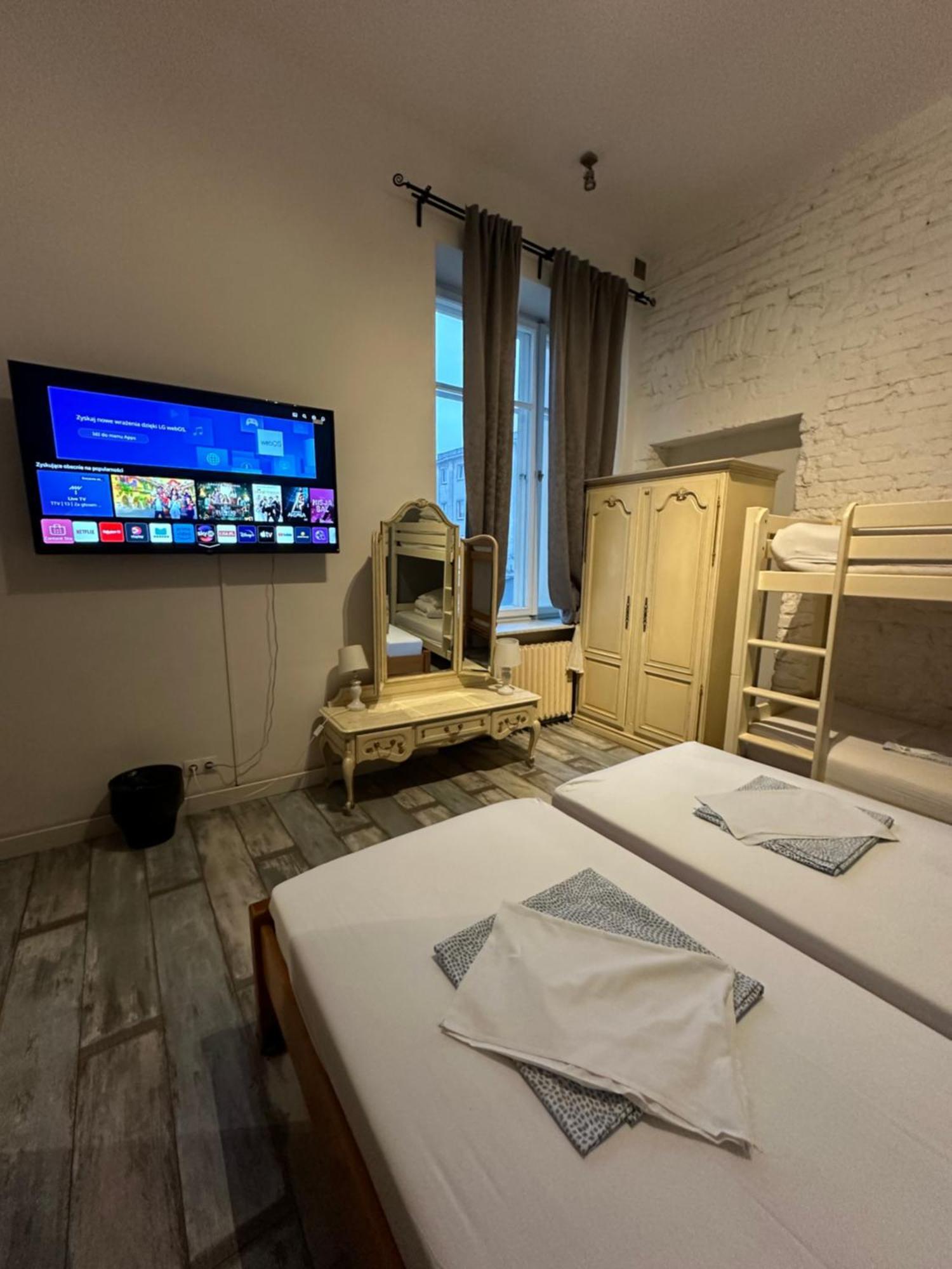 Chmielna 5 Rooms & Apartments Warsaw Exterior photo